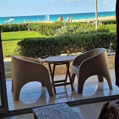 شاليه مرقيا بالساحل الشمالي صف اول بحر Dawwar Abd al Qadir Qasim Exterior foto